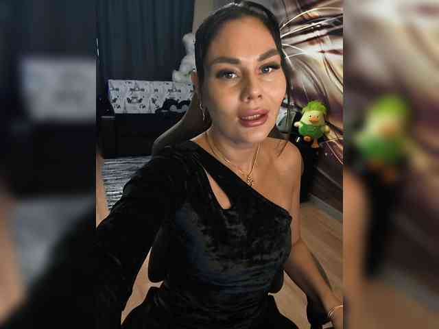 Paniserca Sex Cam Show