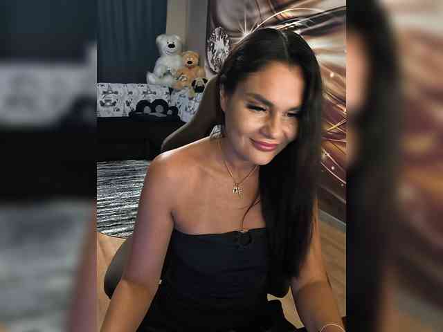 Paniserca Sex Cam Show