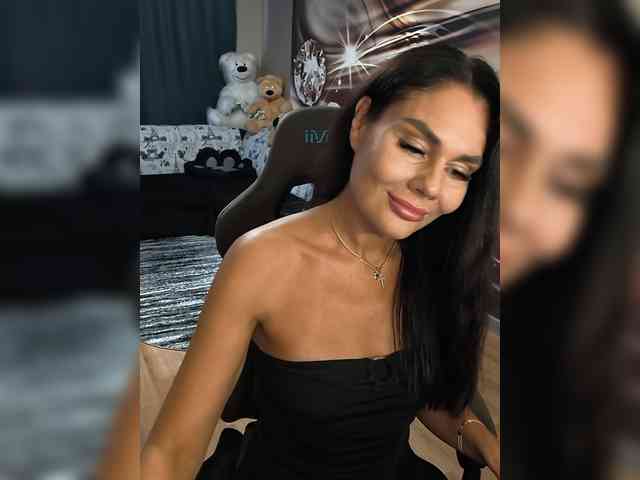 Paniserca Sex Cam Show