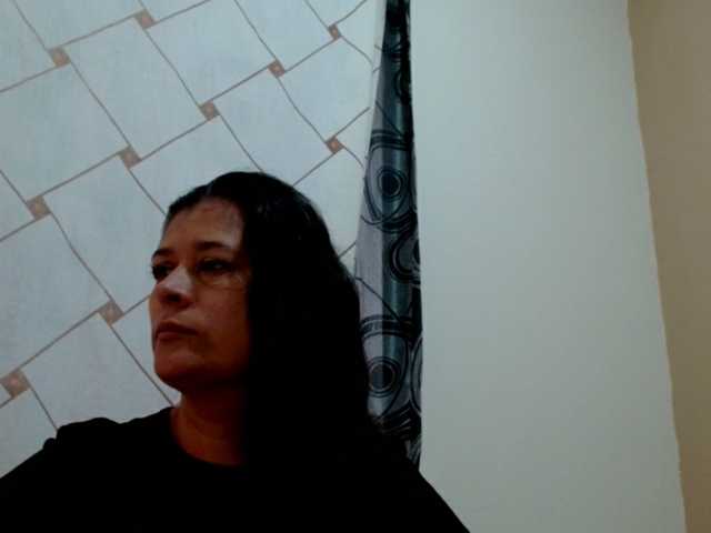 Adrianamilf live cam on BongaCams
