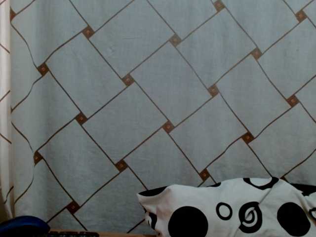 Adrianamilf live cam preview