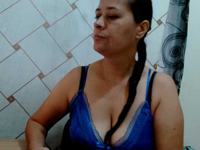 Adrianamilf