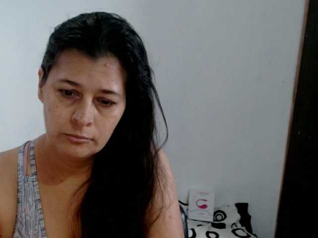 Adrianamilf live webcam show