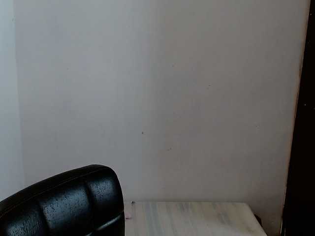 Adrianamilf, 42 y/o - Live Cam on BongaCams