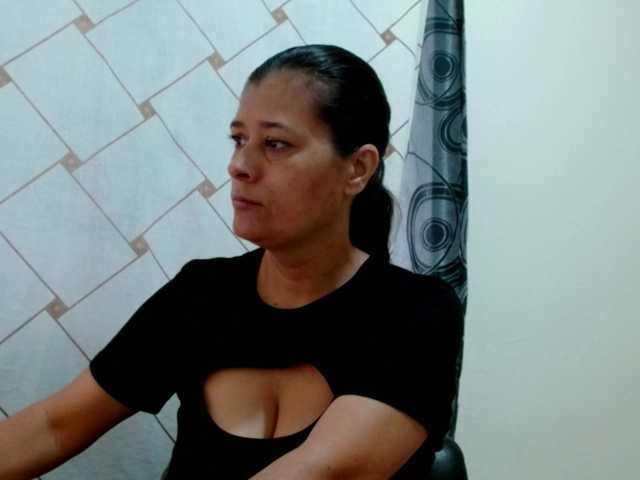 Adrianamilf
