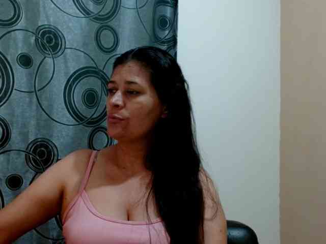Adrianamilf webcam