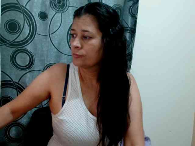 Adrianamilf webcam