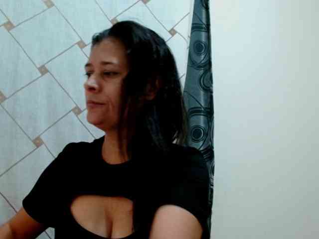 Adrianamilf webcam