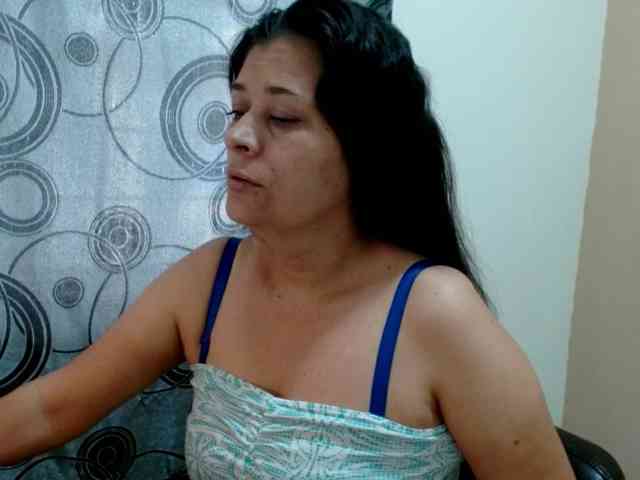 Adrianamilf webcam