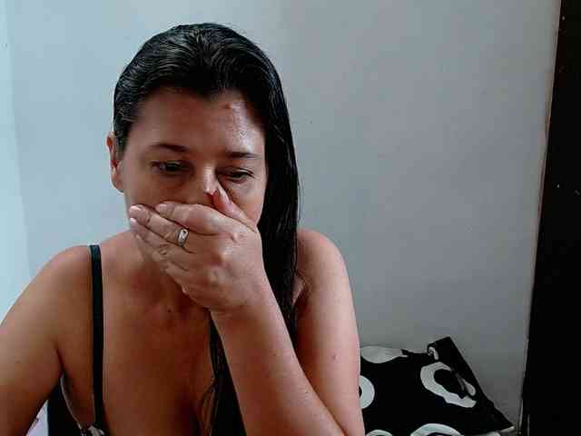Adrianamilf webcam