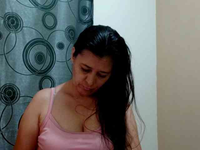 Adrianamilf webcam