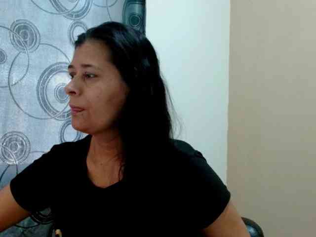 Adrianamilf webcam
