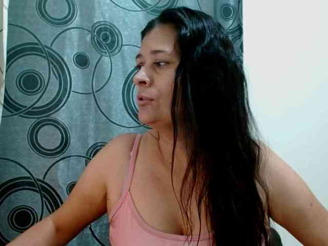 Adrianamilf webcam