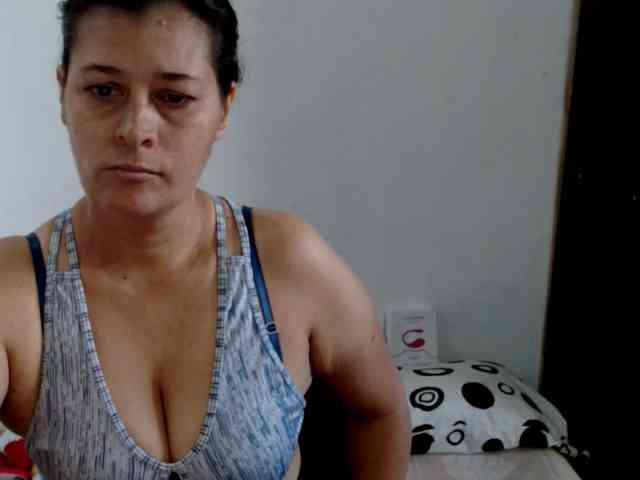 Adrianamilf