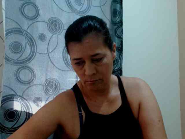 Adrianamilf webcam