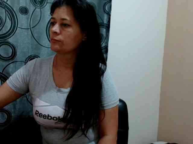 Adrianamilf Adrianamilf