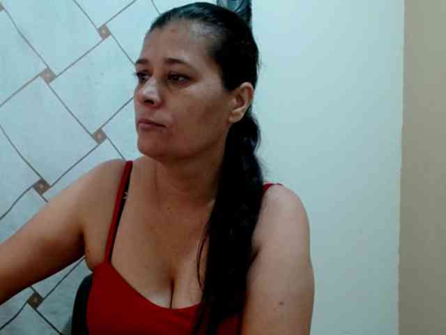 Adrianamilf webcam