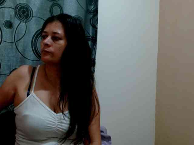 Adrianamilf webcam