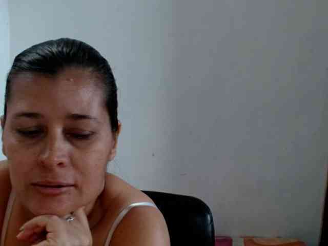 Adrianamilf webcam