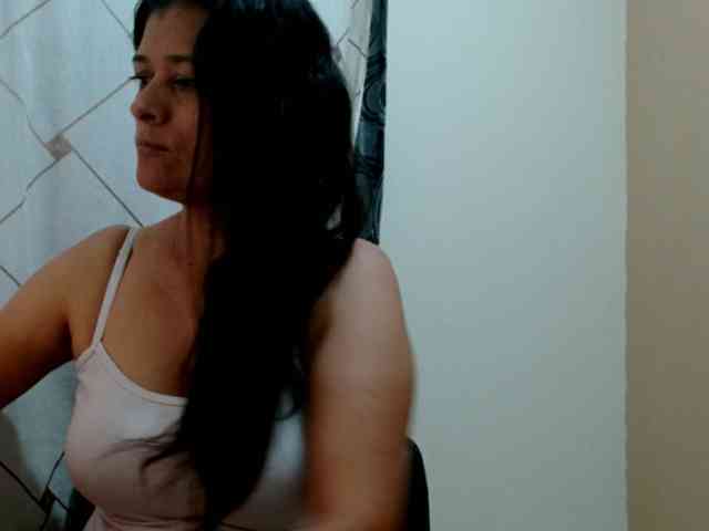 Adrianamilf webcam