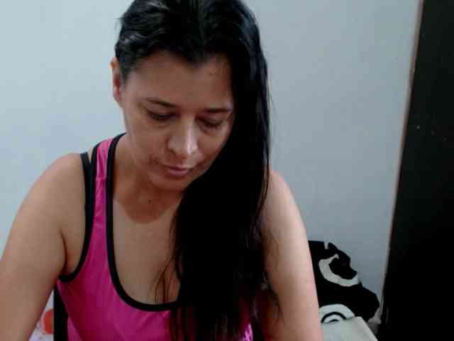 Adrianamilf webcam