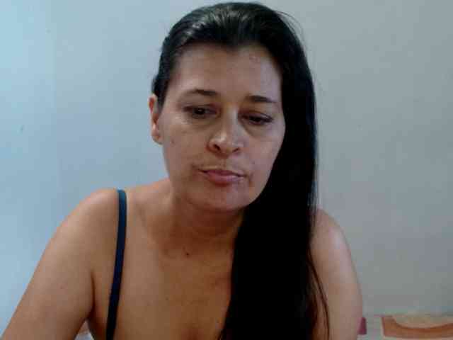 Adrianamilf webcam