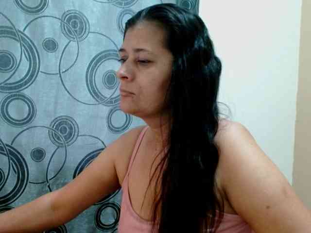 Adrianamilf webcam
