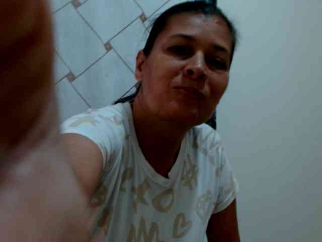 Adrianamilf webcam