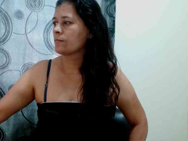 Adrianamilf webcam