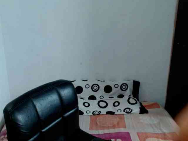 Adrianamilf webcam