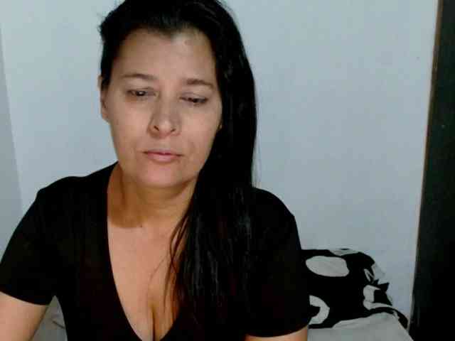 Adrianamilf webcam