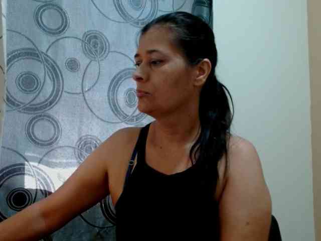 Adrianamilf webcam