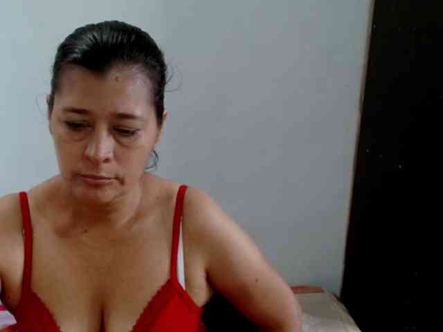 Adrianamilf webcam