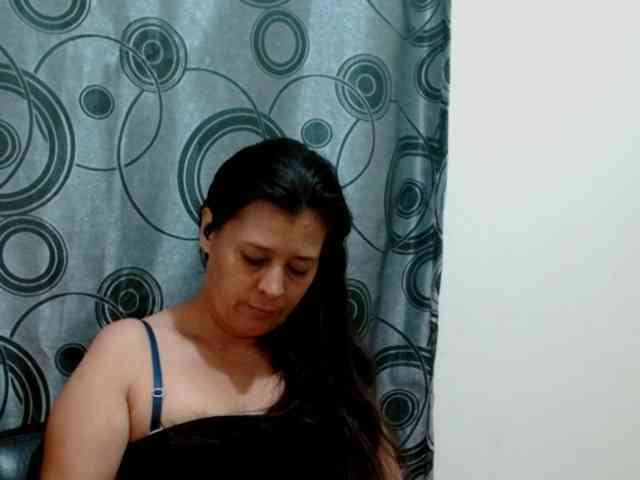 Adrianamilf webcam