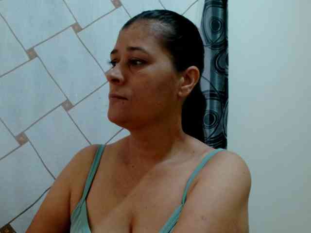Adrianamilf Adrianamilf