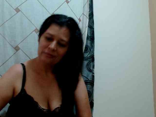 Adrianamilf webcam