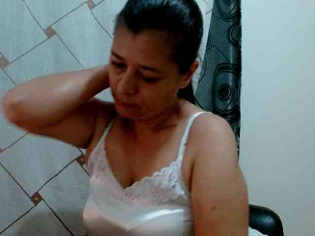 Adrianamilf