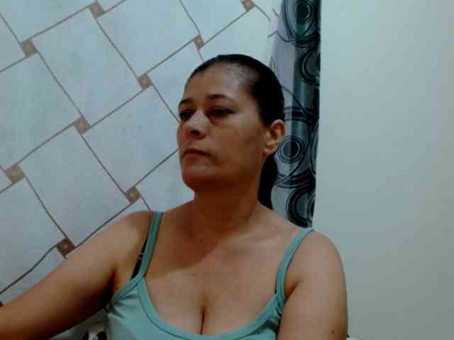 Adrianamilf