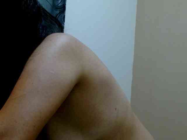 Adrianamilf webcam