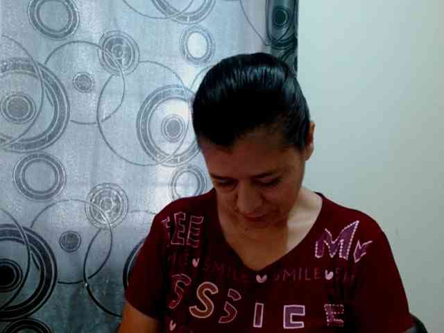 Adrianamilf webcam