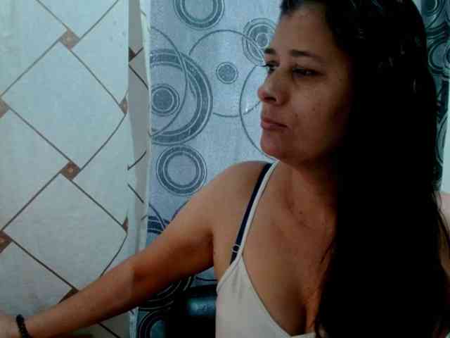 Adrianamilf webcam