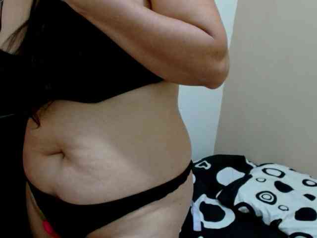 Adrianamilf webcam