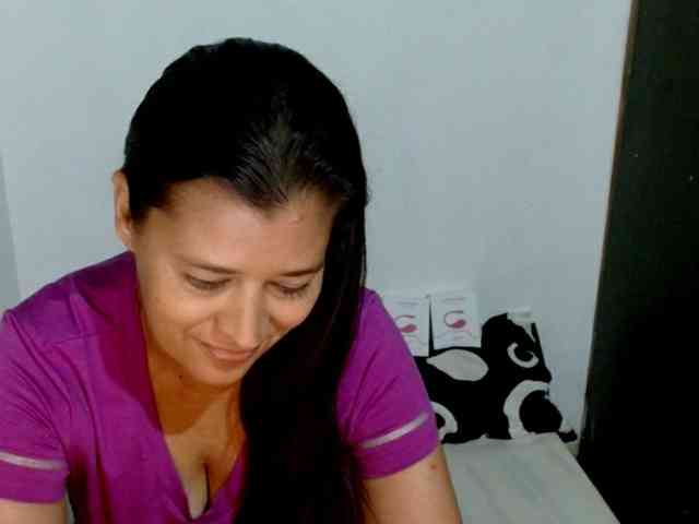 Adrianamilf webcam