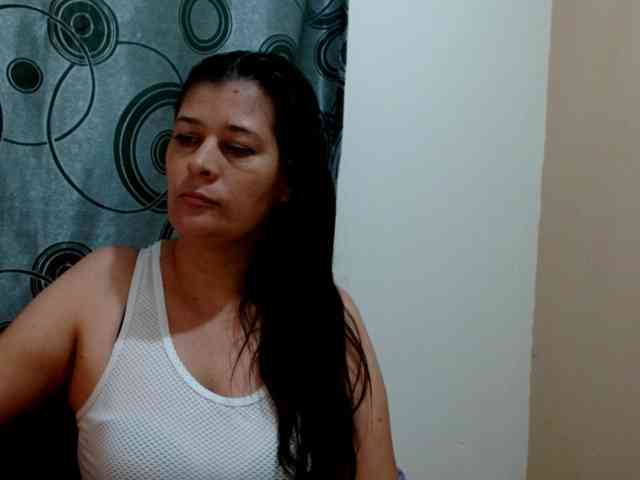 Adrianamilf webcam