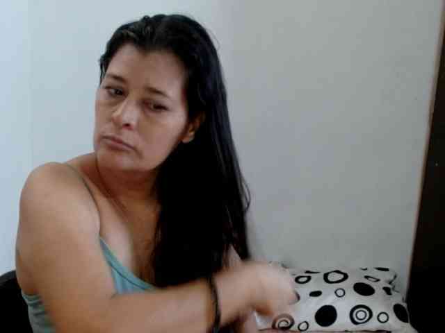 Adrianamilf webcam