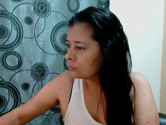Adrianamilf webcam