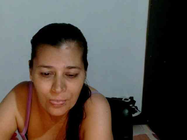 Adrianamilf webcam
