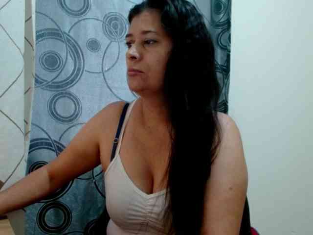 Adrianamilf webcam