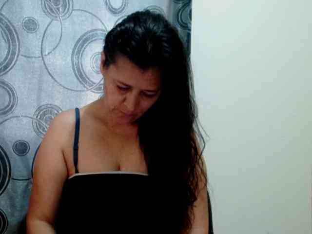 Adrianamilf webcam