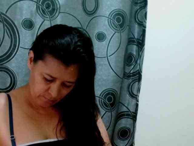 Adrianamilf webcam